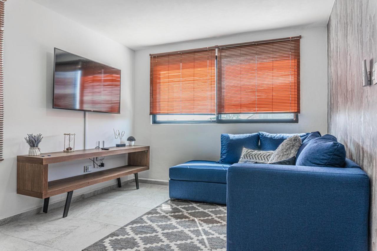 Pako Stays - Luxurious & Spacious 2 Bedroom Apartments Close To The Beach, Free Wi-Fi, Ideal Location In Downtown Cancun Centro エクステリア 写真