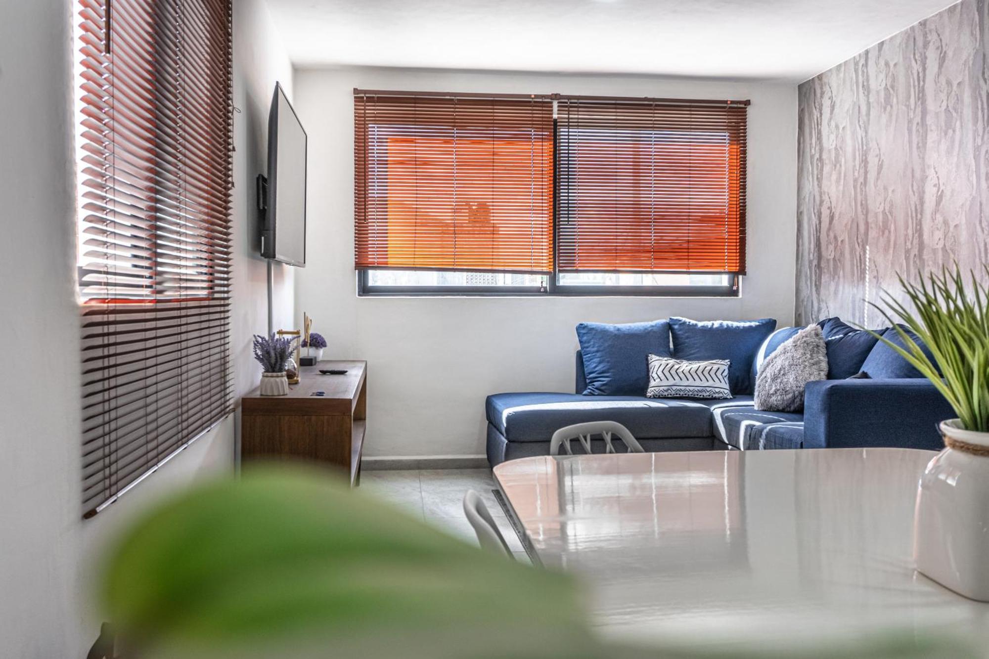 Pako Stays - Luxurious & Spacious 2 Bedroom Apartments Close To The Beach, Free Wi-Fi, Ideal Location In Downtown Cancun Centro エクステリア 写真